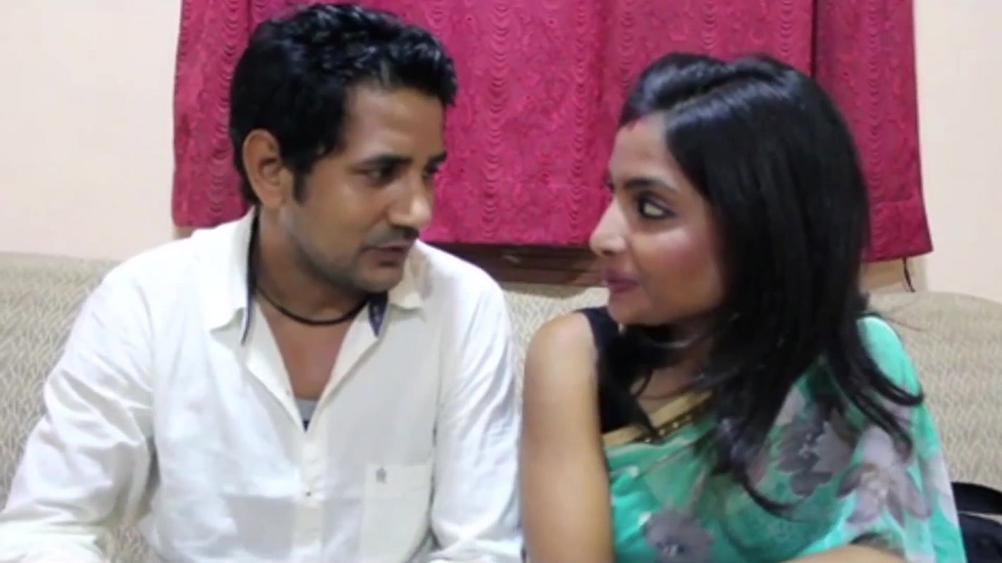 Aarti Rana Office Boy Romance with Boss Sexy Wife in House 1080p