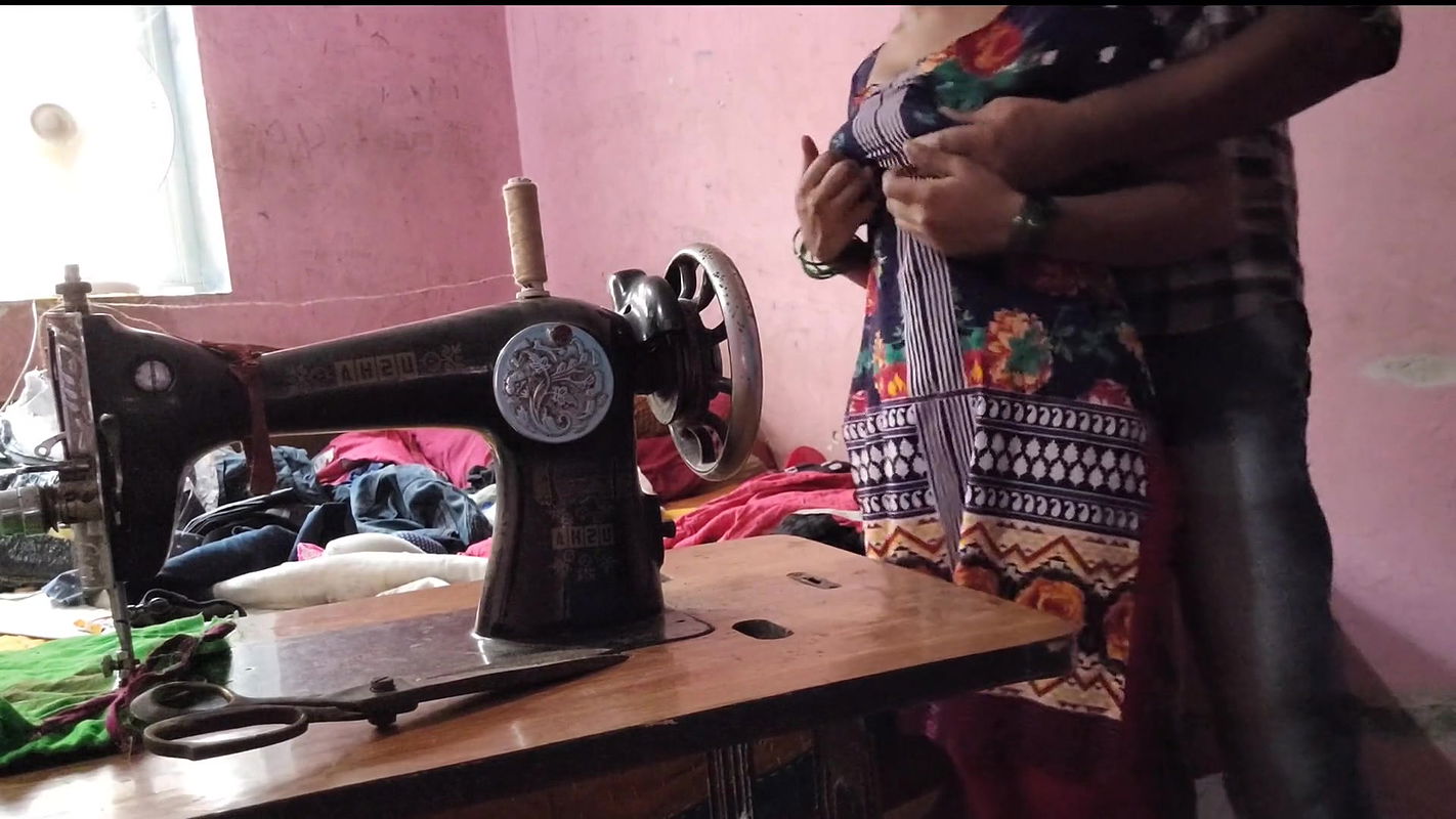 Desi Tailor sex with customer
