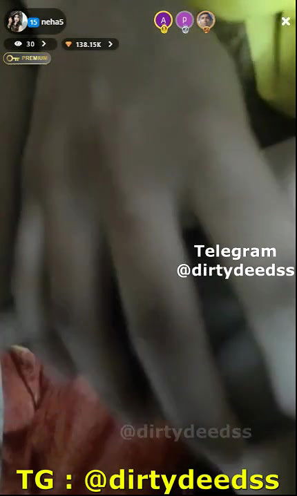 cam girl Neha boob grope and pussy showing live show