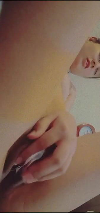 Desi GF Latest Most Exclusive Viral Showing Pressing Boobs Pussy Rubbing