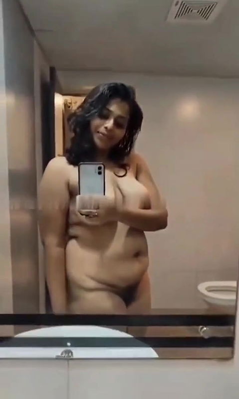 Sexy Chubby Babe Viral Nude Video