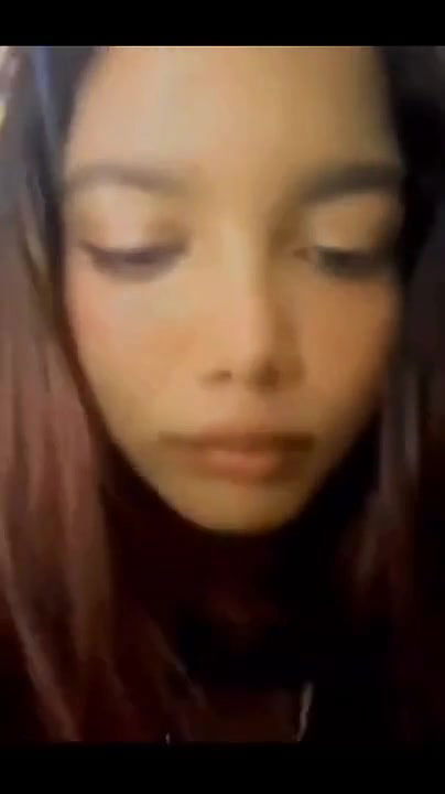 Beautiful IT Girl Latest Most Exclusive Viral Stuff Teasing Stripping Nude With Full Face