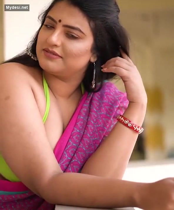 Bhabhi sooo sexy shooot