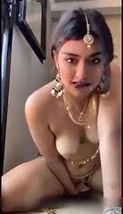 Beautiful Desi NRI Jewellery Girl Squirting Hard
