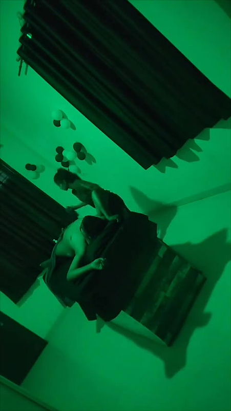 MP4 20251013 184523VLOG