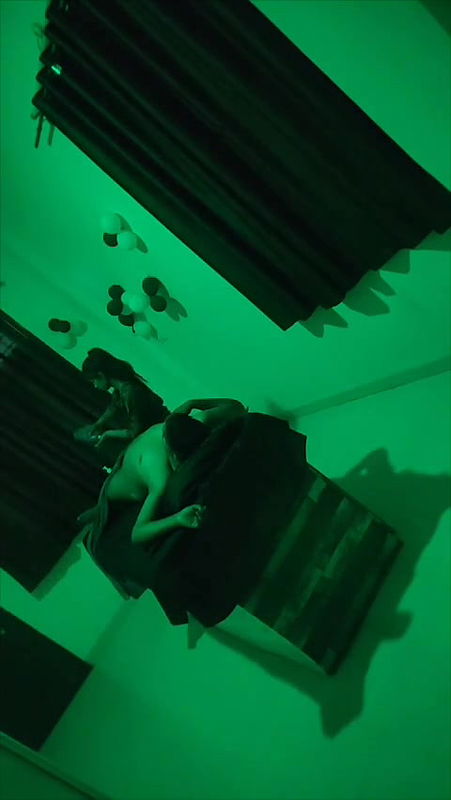 MP4 20251013 184523VLOG