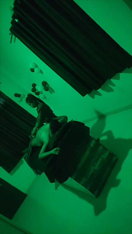 MP4 20251013 184523VLOG