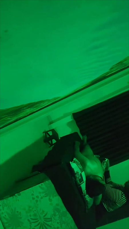 MP4 20251013 184523VLOG