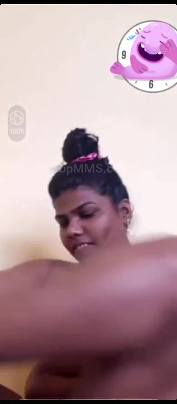 Tamil girlfriend naked video call showing dark nipples
