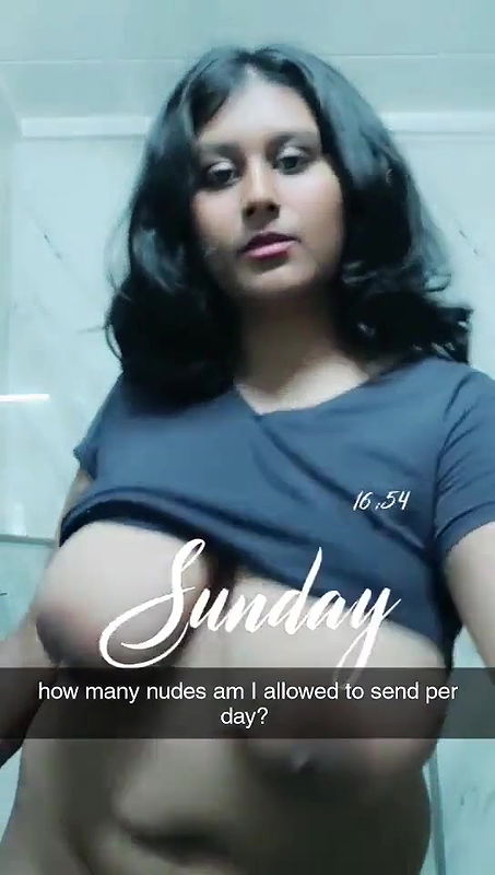 showing pusssy and Big boobs to bf