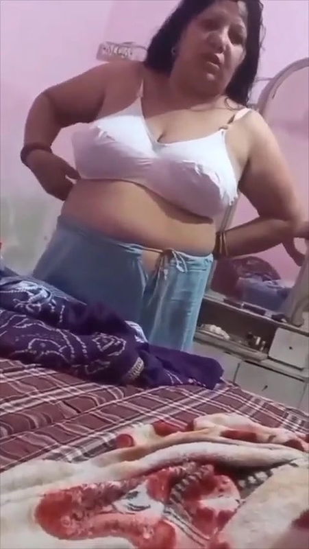 MP4 20251016 200230VLOG