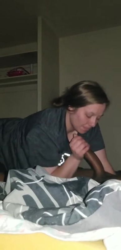 PAWG Takes Big BBC in the Trap