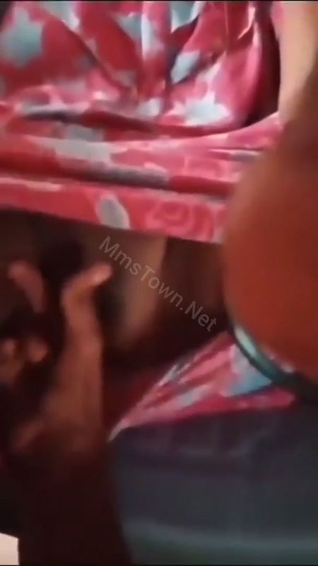 tamil bhabhi secret fingering