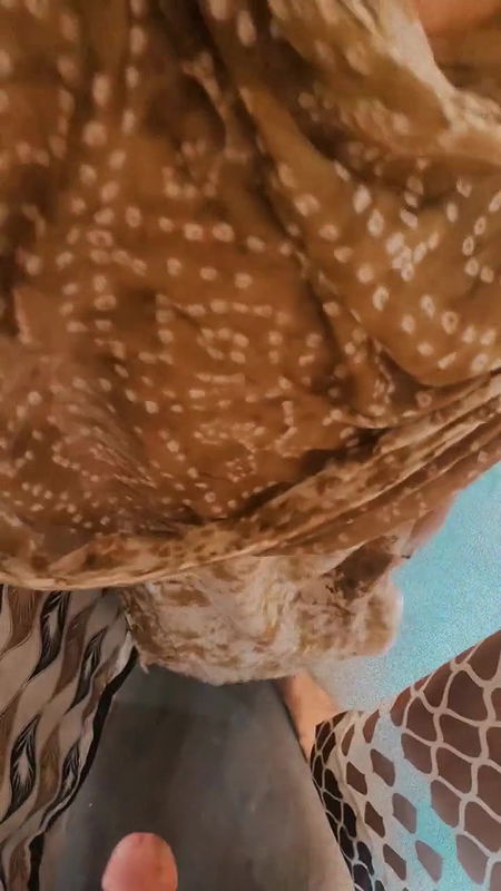 tight ass Muslim bhabhi blowjob and doggy fingering