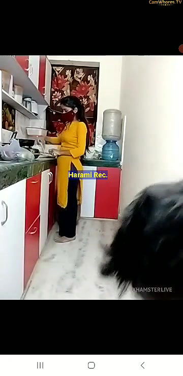 Queenraniam full fuck pee show with face CamWhores