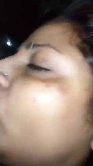 Desi chubby bhabhi full orgasm squirting