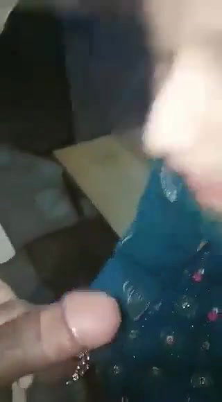 pakistani cousin behen ko chusaya phir choda