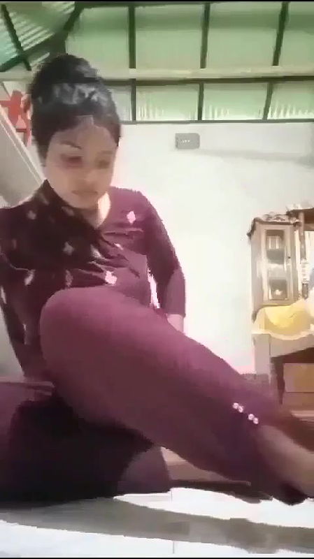 big ass virgin girl nude in viral doggy position