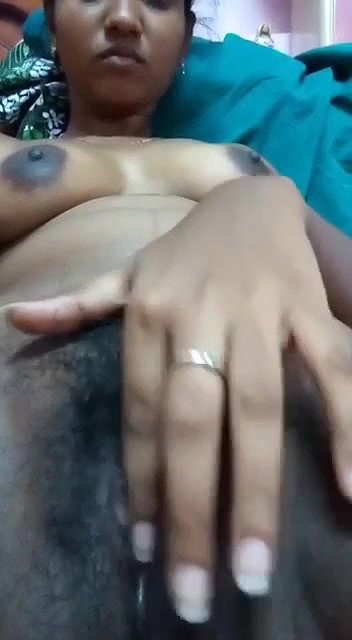 homely Tamil married girl topless in Tamil sex