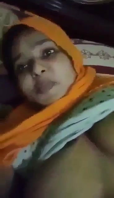 Dehati big boobs slut exposing viral nude video