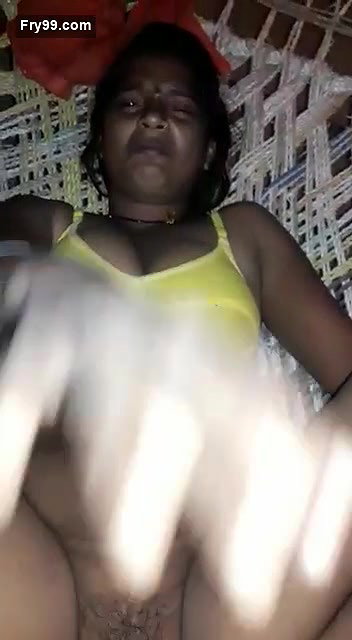 Village bhabhi fucking on khaat