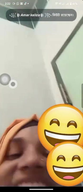 Bengali hijab nurse on duty boob show to boyfriend