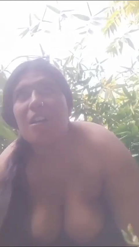 chubby tanker aunty outdoor sex MMS with neighbor