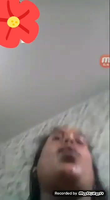 unsatisfied wife naked boobs show to lover on call