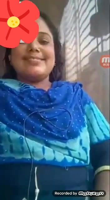 unsatisfied wife naked boobs show to lover on call