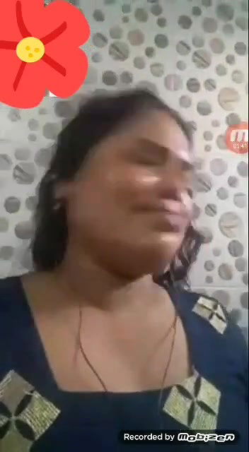 unsatisfied wife naked boobs show to lover on call