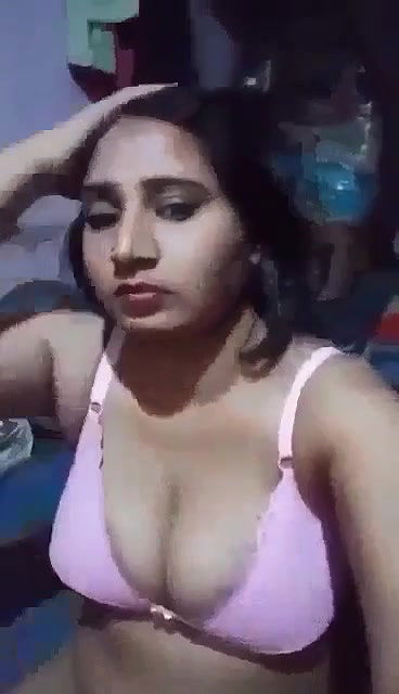 MILF desi anal showing with viral pussy show