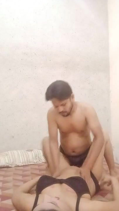 Desi wife soft boob sucking and full sex masti