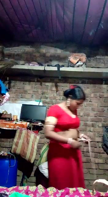 village bhabhi stripping bra and viral boobs show