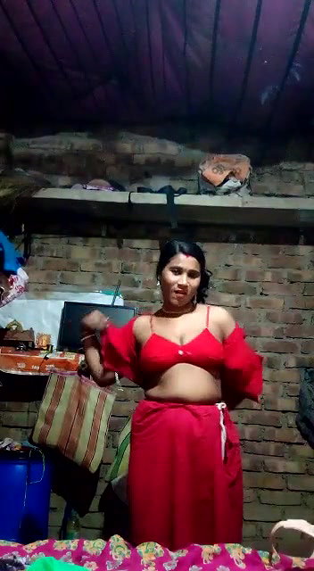 village bhabhi stripping bra and viral boobs show