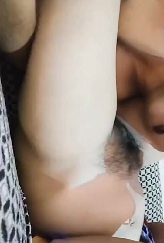 Indian hairy pussy licking sexy MMS