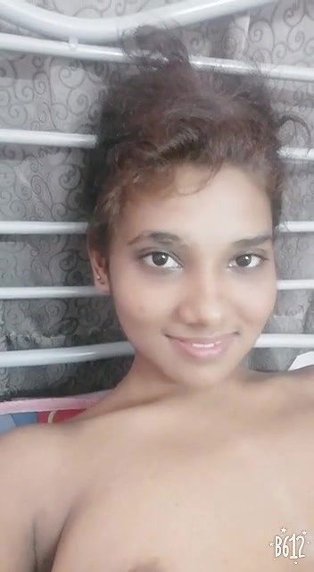 Cute Tamil Malaysian Girl Showing
