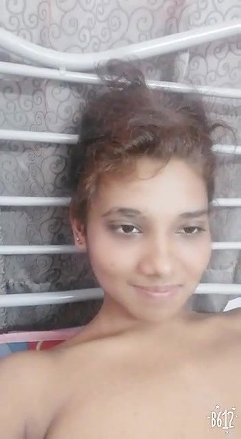 Cute Tamil Malaysian Girl Showing