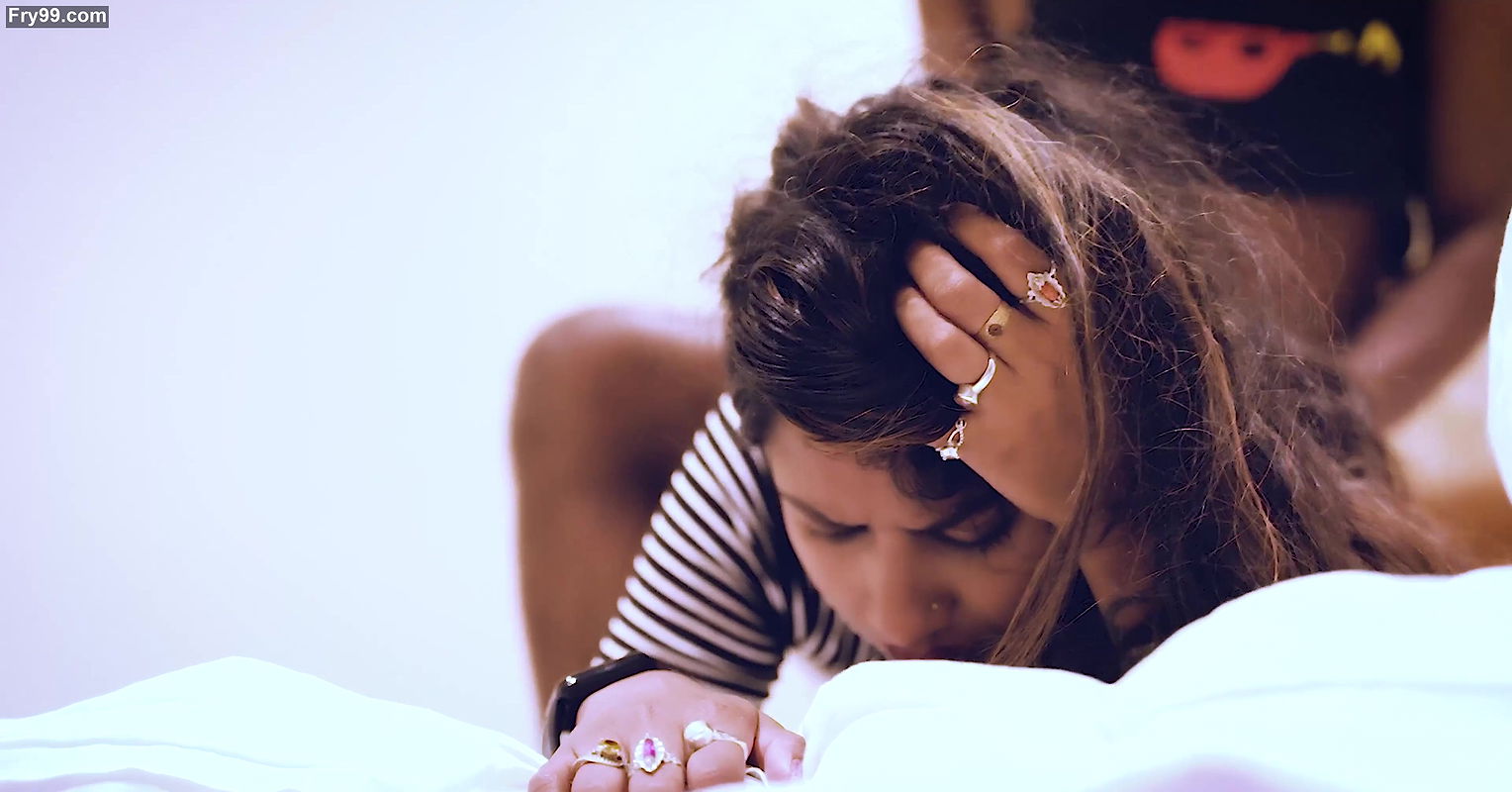 Bhaiya aur Bhabhi ke jaane ke baad luka chipi khelne ke bahane khudke hi suteli bahan ko pregnant bana diya kamina bhai