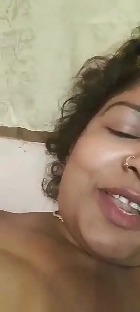 Unsatisfied Bangladeshi BhabiDiscounter Mal Bangla Talk mp4