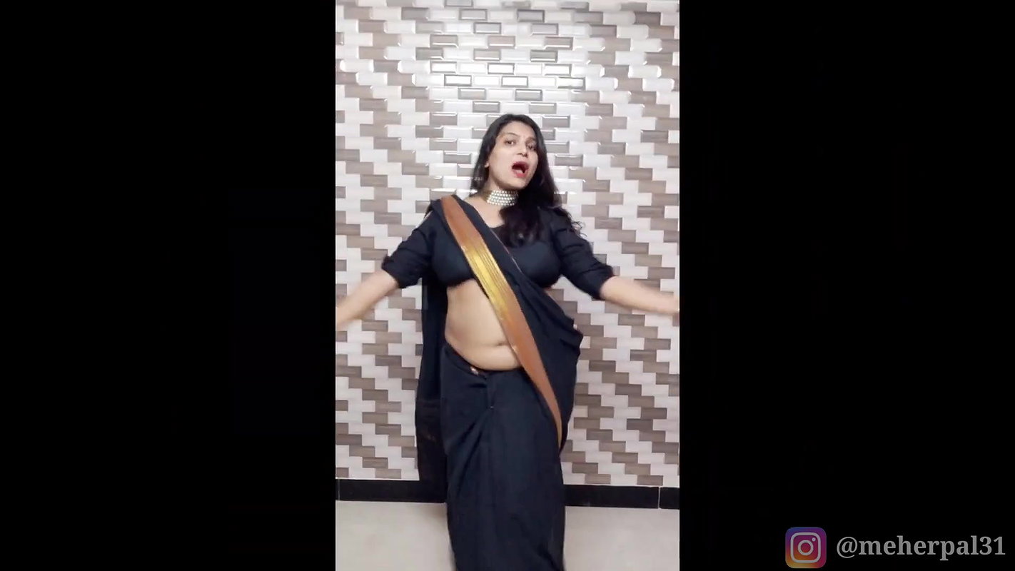 90s Bollywood Song Saree Ke Fall Sa Tum Toh Dhokebaz ho