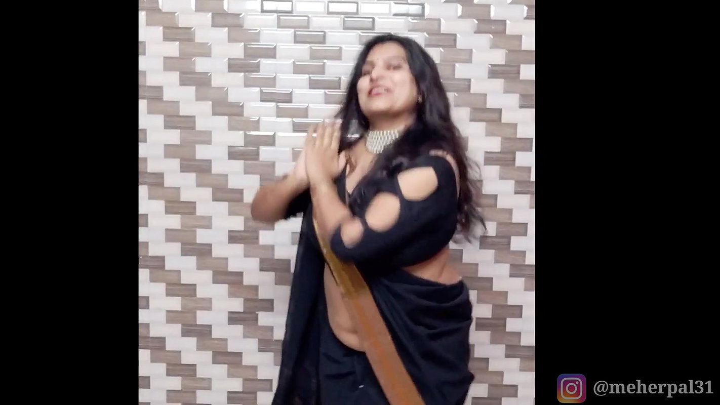 90s Bollywood Song Saree Ke Fall Sa Tum Toh Dhokebaz ho