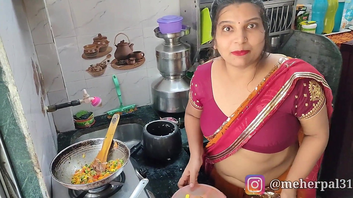 Aaj Maine Banaya Veg Pulao Food Vlog In Saree