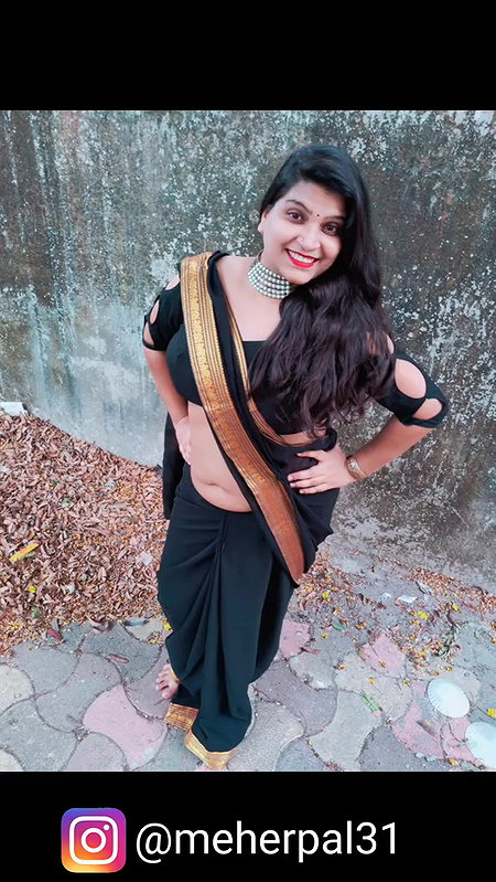 Aaj Maine Saree Mai Kiya Walk Aur Photoshoot