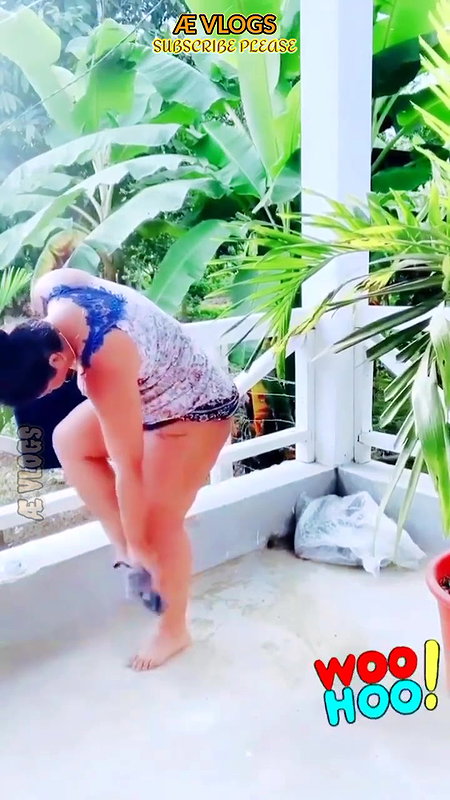 Bathing village bhabhi hot girl dress change full video New Desi video daily vlogs @ VLOGS