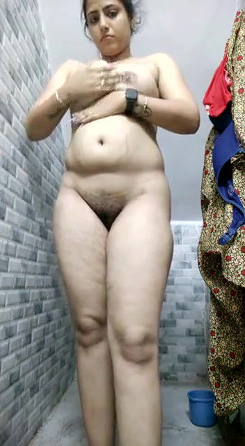 Chubby Indian Sexy Girl Showing Her Hot Naked Beauty