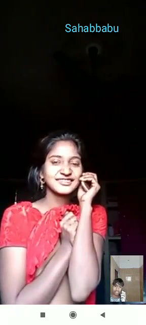 Cute Young Girlfriend Showing Boobs To Lover On Video Call