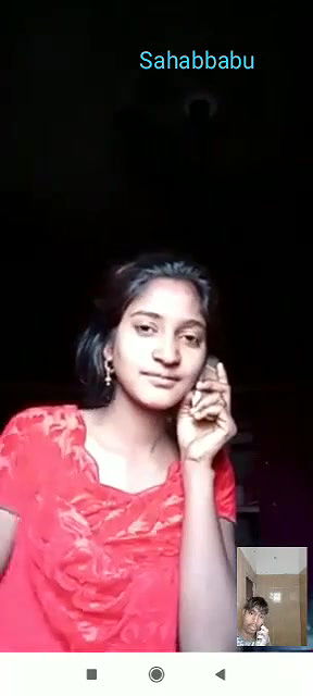 Cute Young Girlfriend Showing Boobs To Lover On Video Call