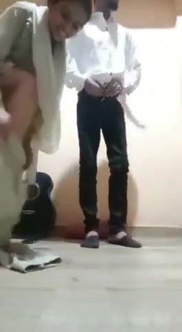 hungry girl rinding bf