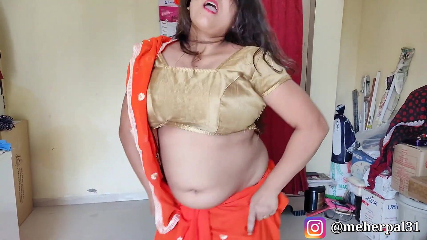 Dhak Dhak Karne Laga Full Song Dance Performance Madhuri Dixit Navel Queen Of Insta Meher Pal