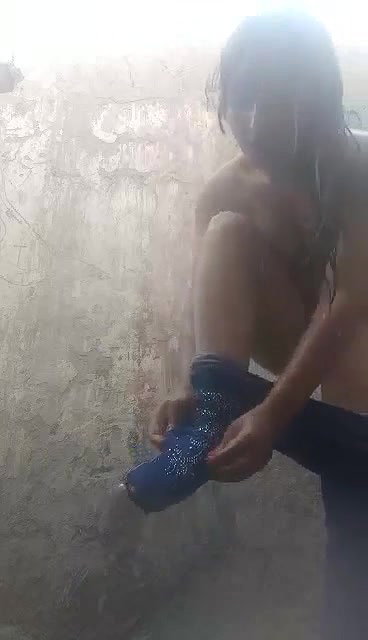 Young Pashto Girl Bathing